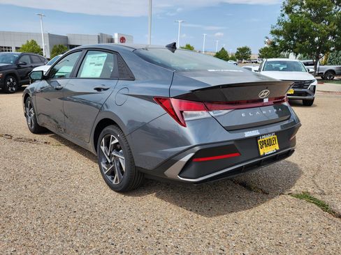 New 2025 Hyundai Elantra Sport image 3