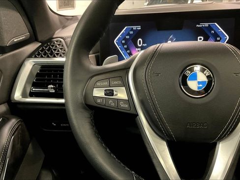 Used 2025 BMW X5 xDrive40i w/ Climate Comfort Package AWD/4WD image 11