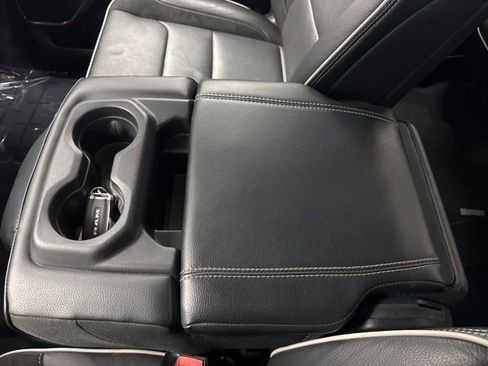 Used 2025 RAM 1500 Laramie image 54