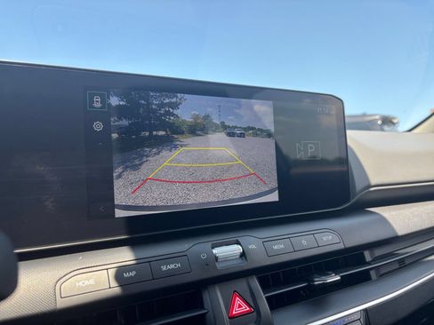 Used 2025 Kia K4 FWD image 23