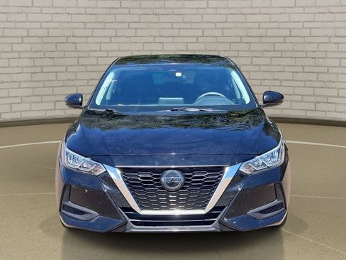 Used 2020 Nissan Sentra SV FWD image 2