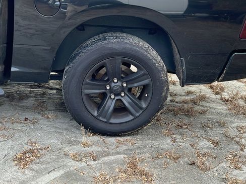 Used 2017 RAM 1500 Sport w/ Convenience Group image 13