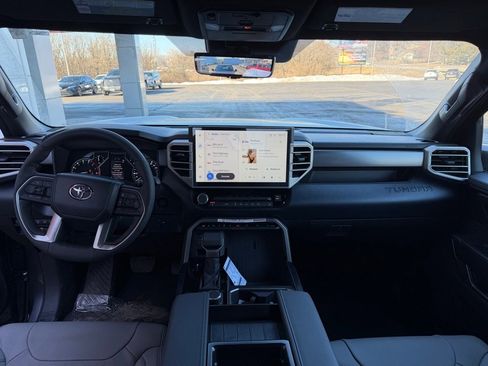 New 2026 Toyota Tundra SR5 image 7