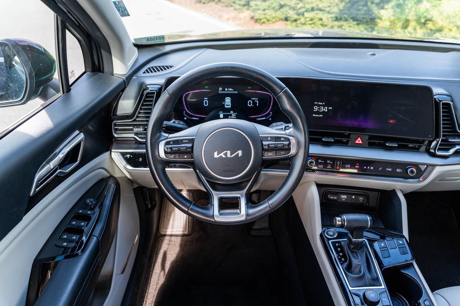 Used 2023 Kia Sportage EX FWD image 21