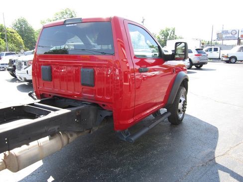 Used 2023 RAM 5500 Tradesman AWD/4WD image 4