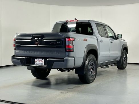 Used 2025 Nissan Frontier PRO-4X image 7