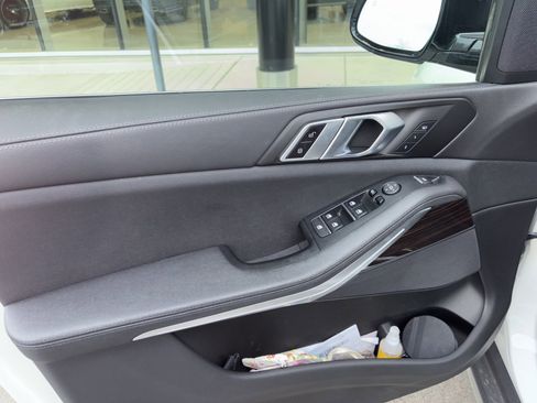 Used 2021 BMW X5 xDrive40i w/ Convenience Package image 10