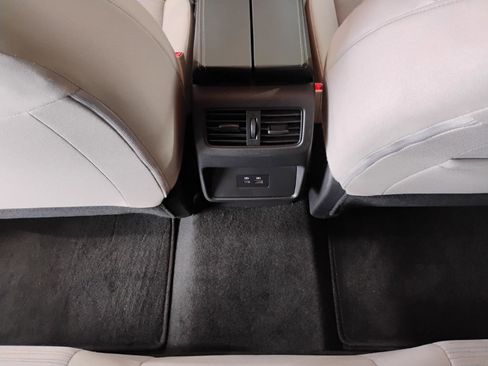 Used 2023 Nissan Rogue SV FWD image 58