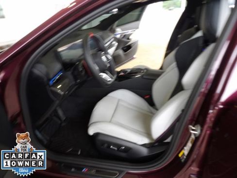 Used 2026 BMW M5 Touring AWD/4WD image 32