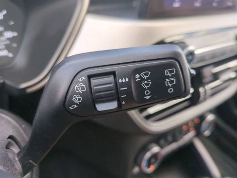 Used 2022 Ford Escape SE w/ Convenience Package image 25