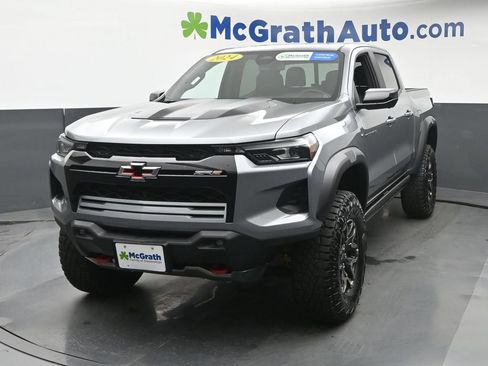 Used 2024 Chevrolet Colorado ZR2 w/ ZR2 Convenience Package III AWD/4WD image 15