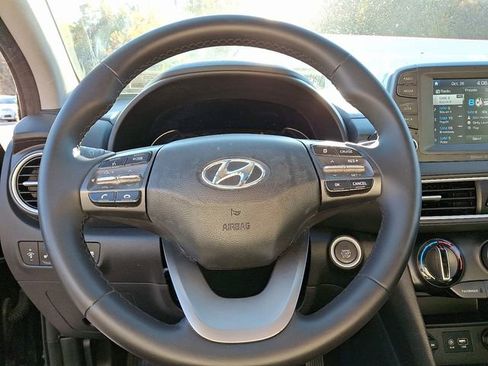 Used 2018 Hyundai Kona SEL w/ SEL Tech Package 02 image 22