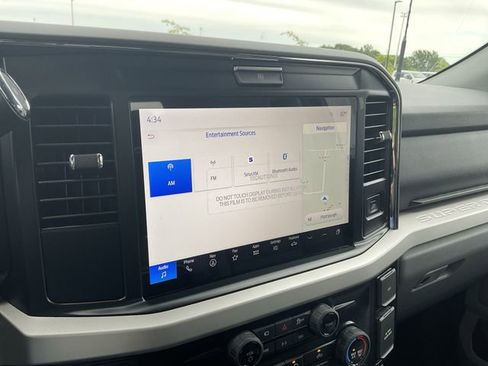New 2026 Ford F250 XLT w/ XLT Premium Package AWD/4WD image 16