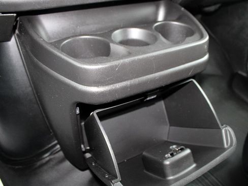 Used 2018 Chevrolet Express 2500 w/ Driver Convenience Package image 16