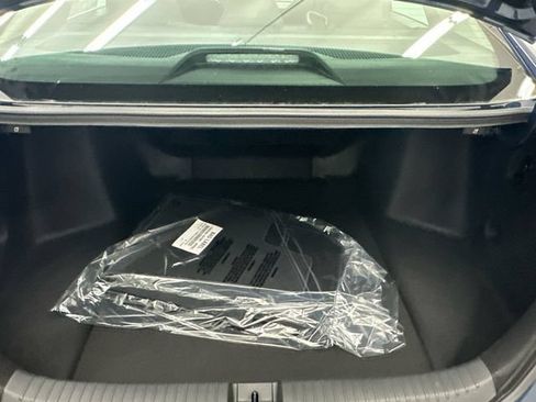 Used 2025 Honda Accord SE image 16