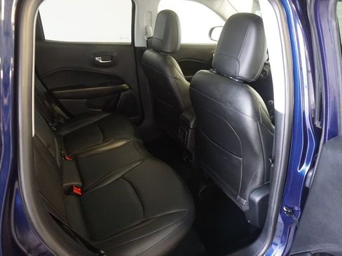 Used 2019 Jeep Compass Limited w/ Safety & Security Group AWD/4WD image 23
