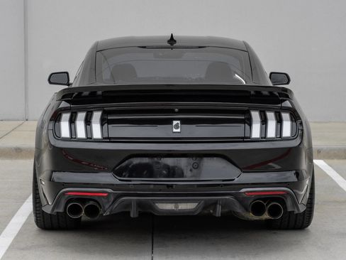 Used 2020 Ford Mustang GT Premium w/ Equipment Group 401A RWD image 5