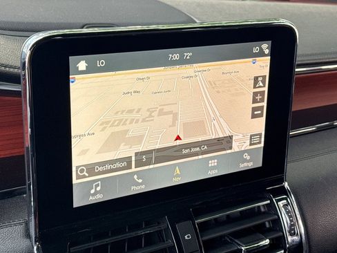 Used 2019 Lincoln Navigator L Select image 18