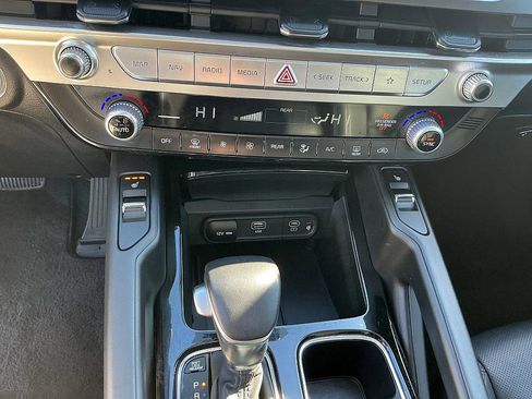 Used 2023 Kia Telluride S w/ S Sunroof Package image 19