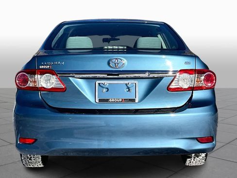 Used 2013 Toyota Corolla LE image 4