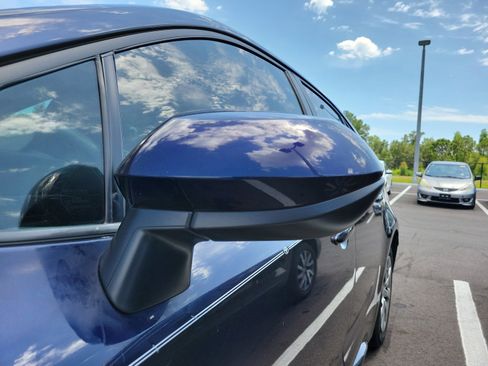 Used 2024 Toyota Corolla LE FWD image 7