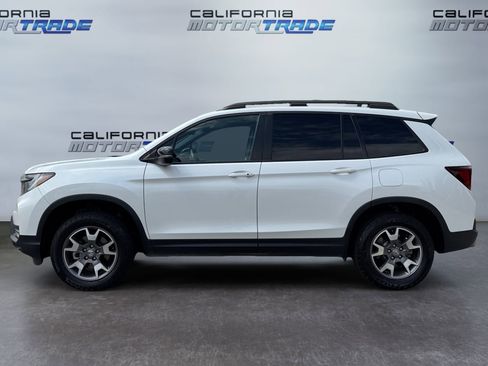 Used 2022 Honda Passport TrailSport image 8