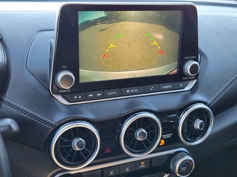 Used 2022 Nissan Sentra SV image 13