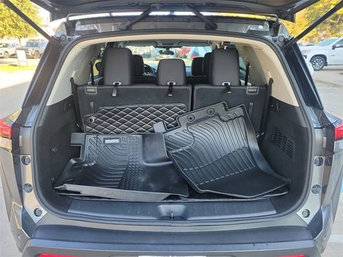 Used 2022 Nissan Pathfinder S image 23