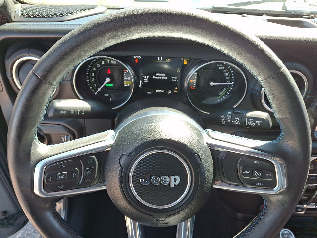 Used 2023 Jeep Wrangler Unlimited Rubicon 4xe AWD/4WD image 4