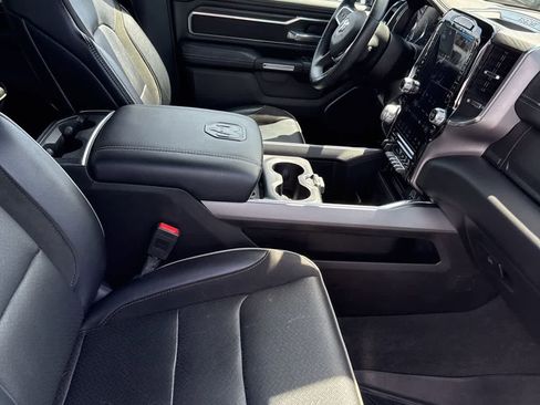 Used 2024 RAM 1500 Laramie image 8