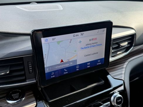 Used 2024 Ford Explorer Limited image 27