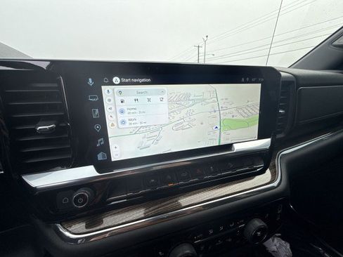 Used 2025 Chevrolet Silverado 1500 LT Trail Boss image 19