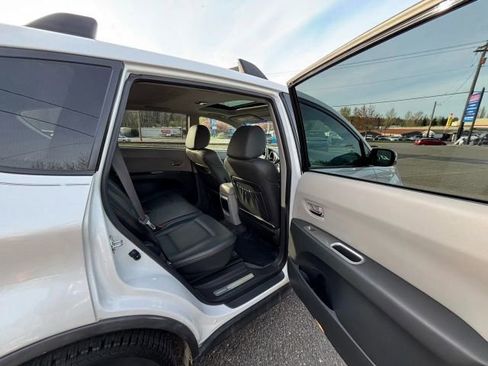 Used 2006 Subaru Tribeca Limited image 18
