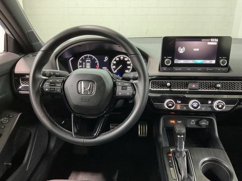Used 2023 Honda Civic Sport image 8