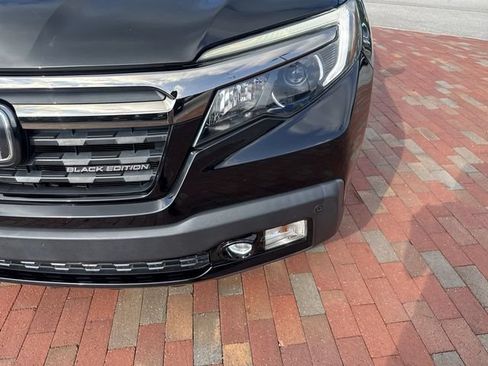 Used 2017 Honda Ridgeline Black Edition image 25