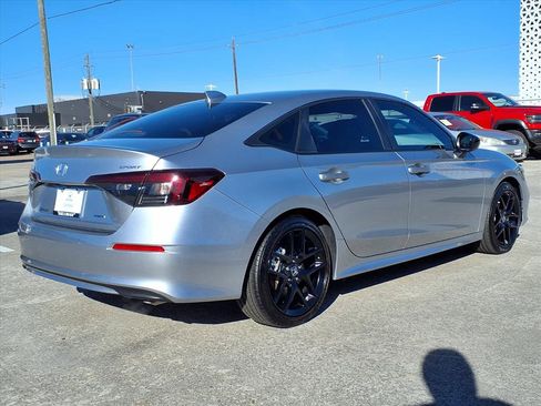 Certified 2025 Honda Civic Sport image 24