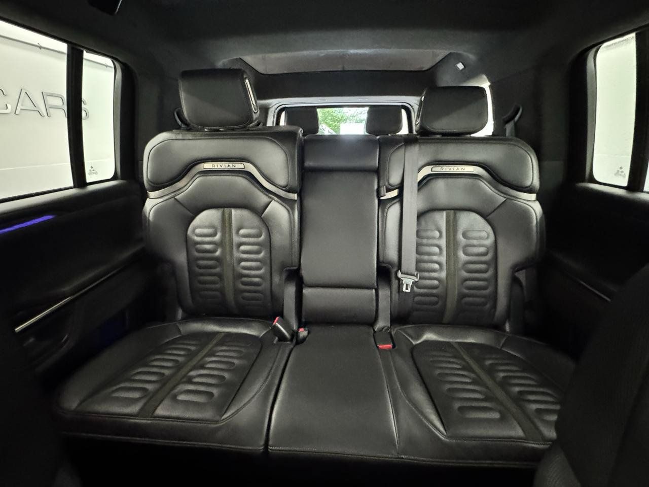 Used 2022 Rivian R1S Launch Edition Quad AWD/4WD image 37