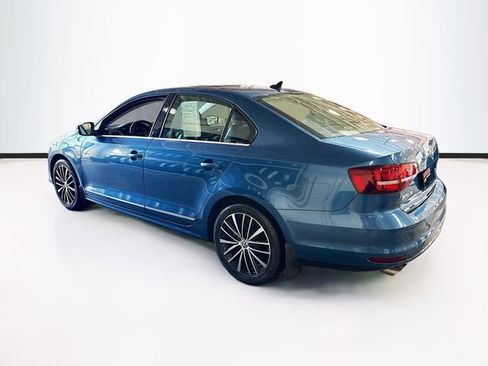 Used 2017 Volkswagen Jetta SEL image 8