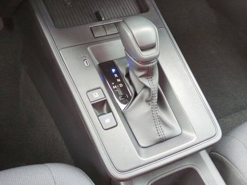 Used 2026 Toyota Corolla Cross LE image 13