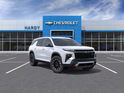 New 2026 Chevrolet Traverse Z71 w/ Enhanced Driving Package AWD/4WD image 1