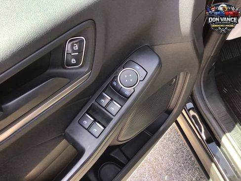 Used 2023 Ford Escape Active AWD/4WD image 11