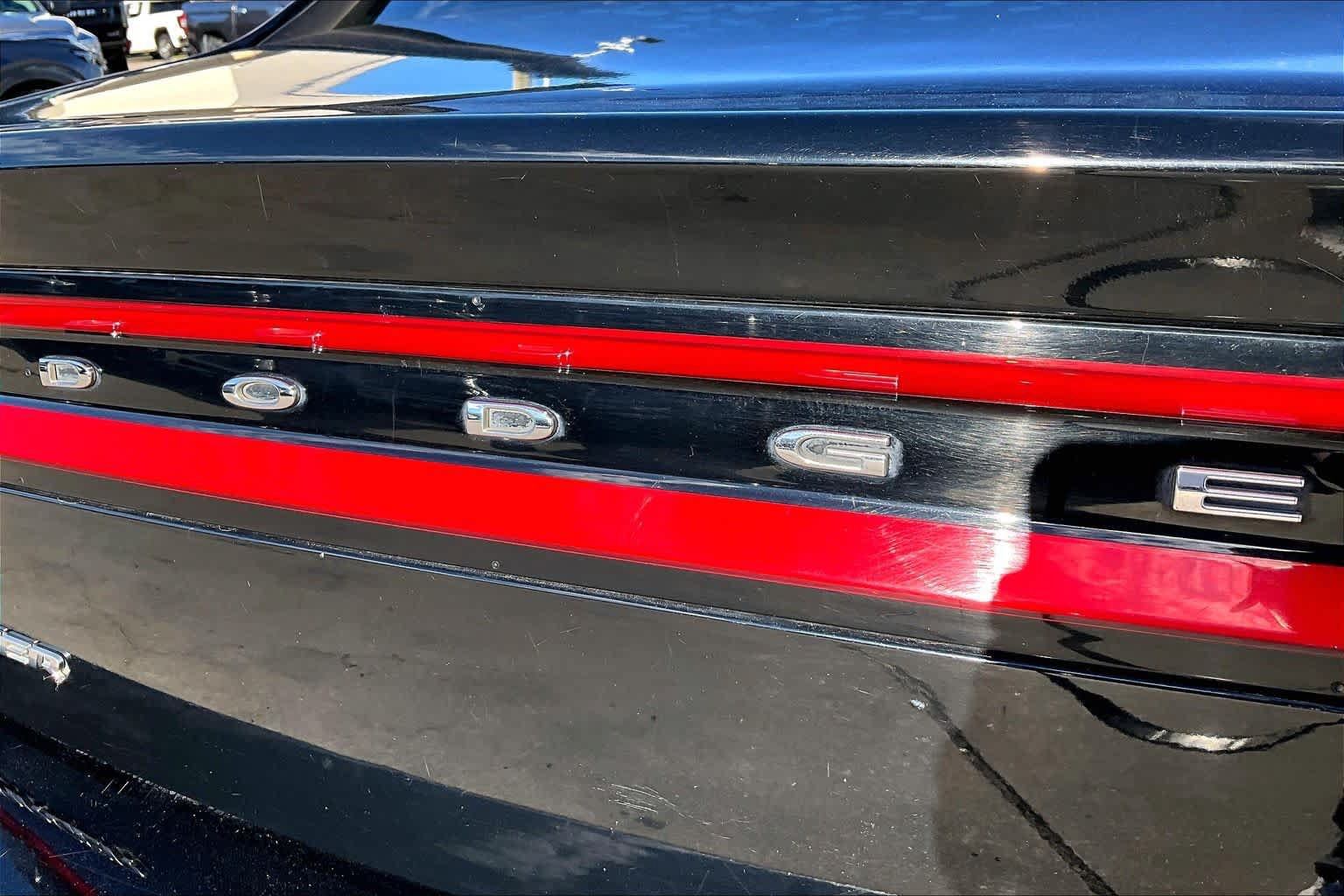 Used 2017 Dodge Charger SE RWD image 30