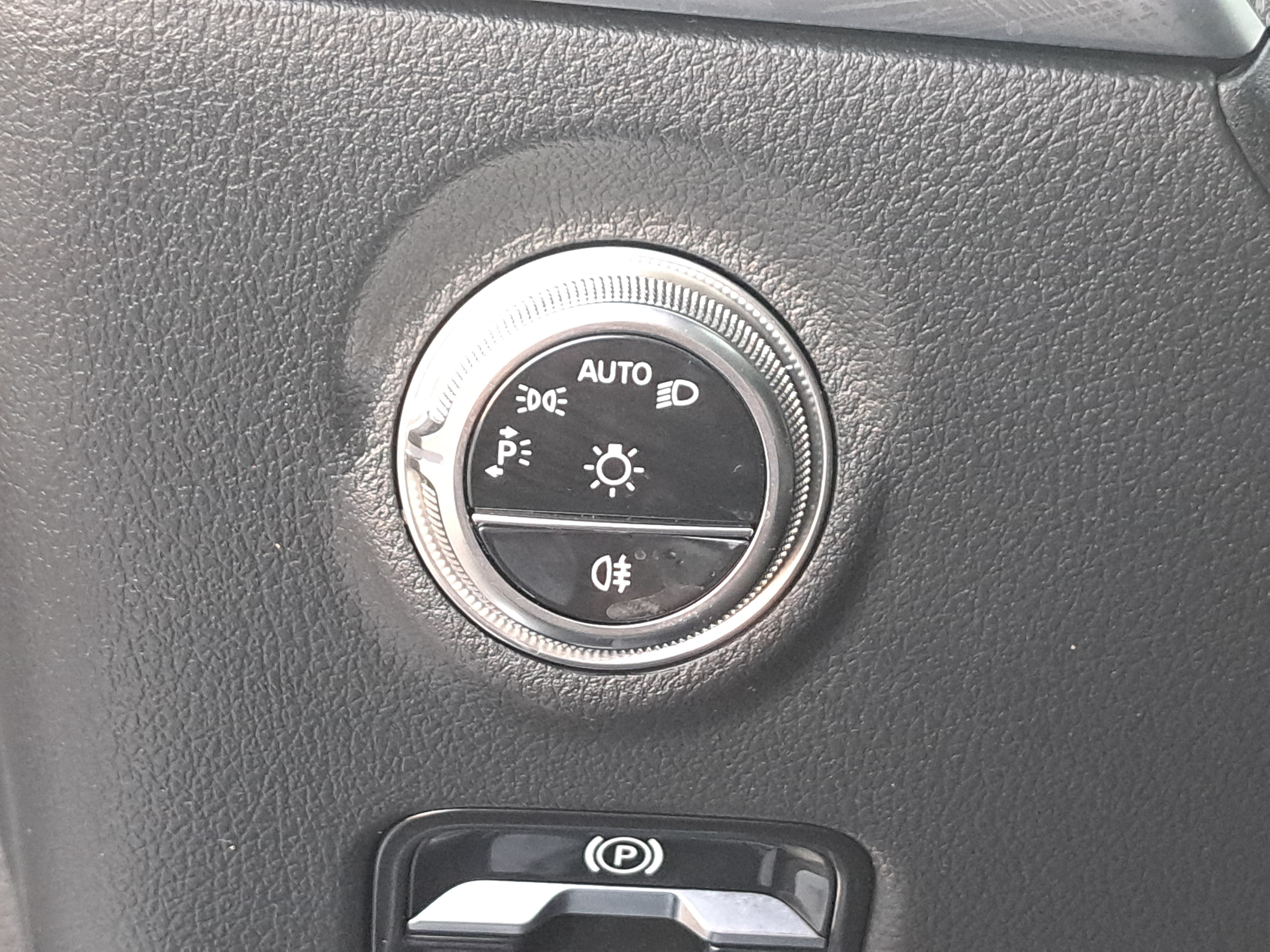 Used 2026 Mercedes-Benz C 300 Sedan image 27