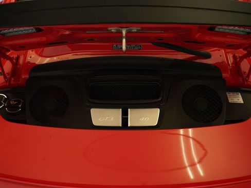 Used 2019 Porsche 911 GT3 RWD image 29