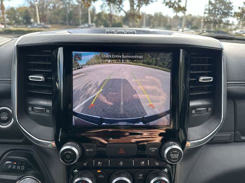 Used 2024 RAM 1500 Laramie image 13