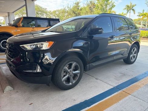 Used 2023 Ford Edge SEL w/ Sport Appearance Package image 1