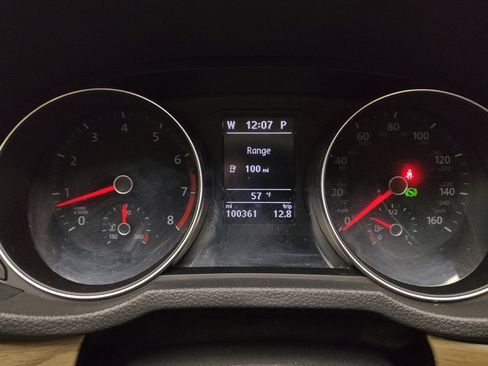 Used 2018 Volkswagen Passat 2.0T SE image 23