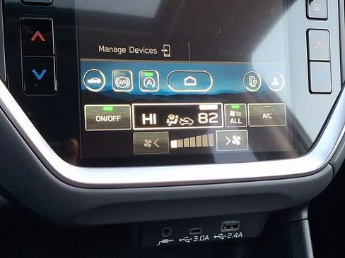 Used 2025 Subaru Crosstrek 2.0i Premium image 15