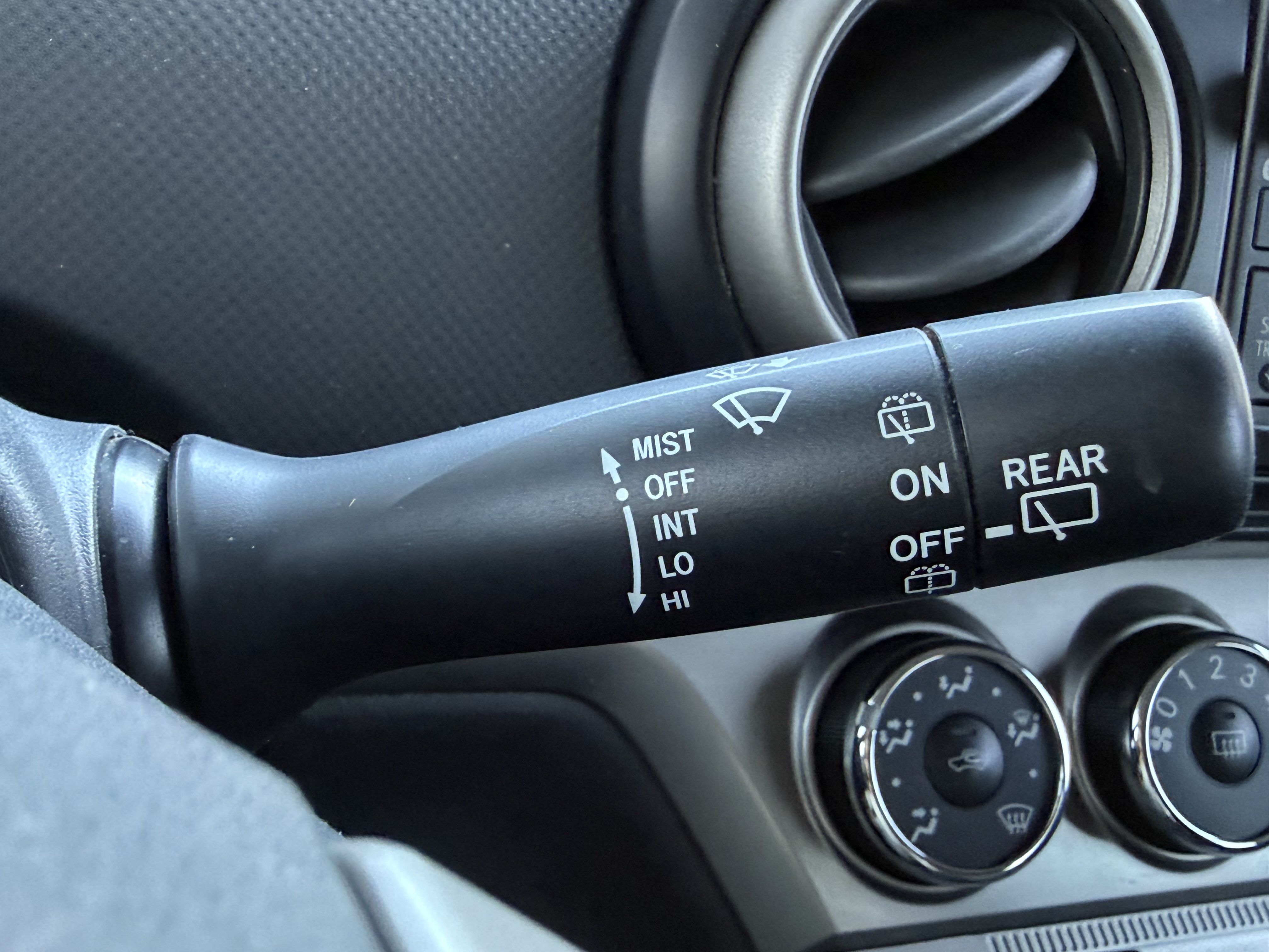 Used 2014 Scion xB FWD image 24
