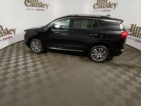 Used 2023 GMC Terrain Denali w/ Denali Premium Package AWD/4WD image 5